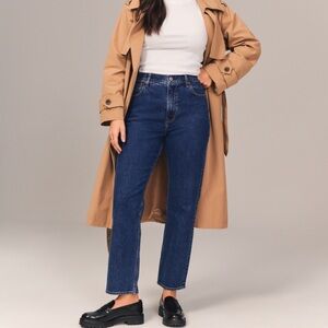 Abercrombie & Fitch Curve Love Ultra High Rise Ankle Straight Jean Dark Wash NEW